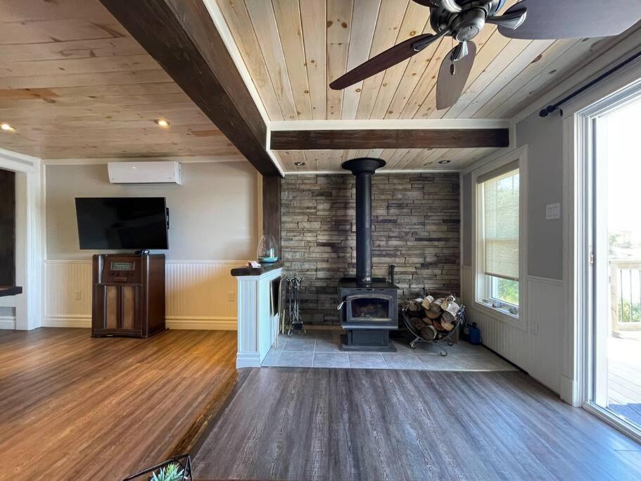 Bespoke Lake Cottage New Minas Exterior foto